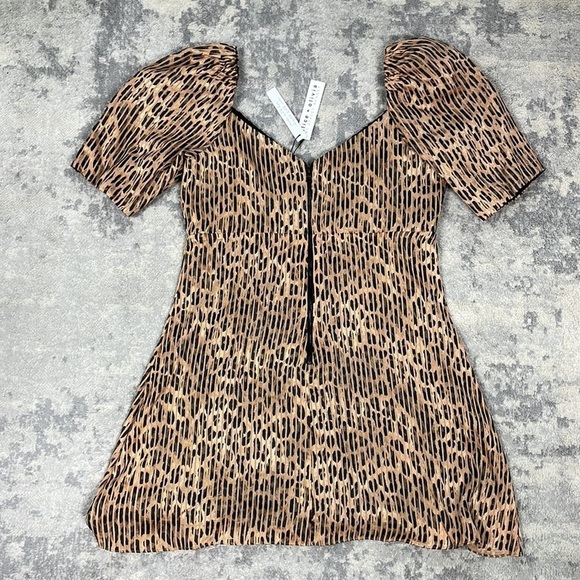 NWT Alice and Olivia Dana Dress Lace Up Leopard Burnout Satin Mini Sz 10 - Picture 12 of 13